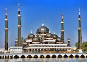 مسجد کریستال مالزی اولین مسجد هوشمند دنیا