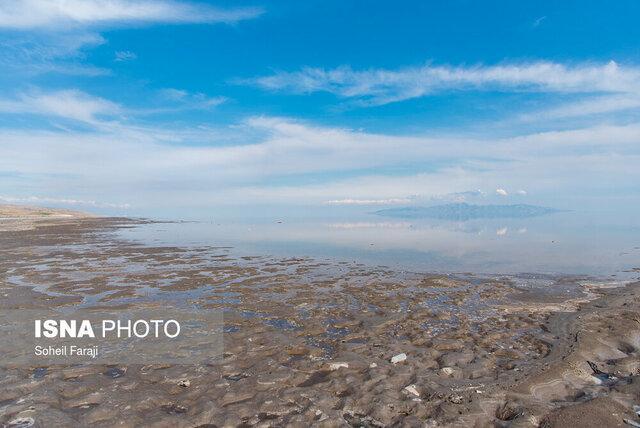 لزوم ایجاد زیرساخت های گردشگری و امکانات رفاهی در سواحل دریاچه ارومیه