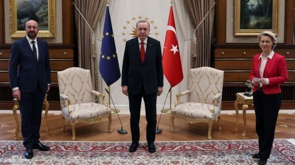 (ویدئو) اردوغان رئیس کمیسیون اروپا را تحقیر کرد (ویدئو) اردوغان رئیس کمیسیون اروپا را تحقیر کرد