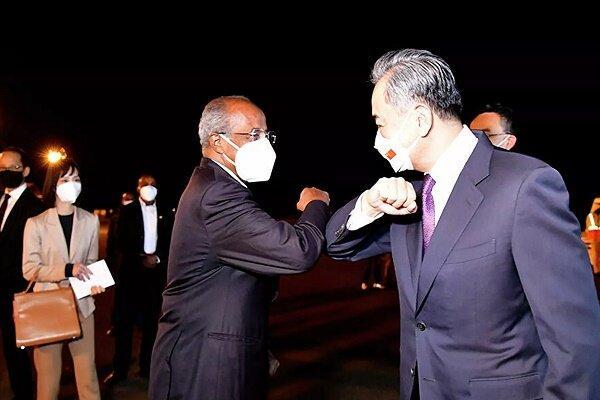 تور چین: وزیرخارجه چین در اریتره با هرگونه مداخله خارجی مخالفت کرد